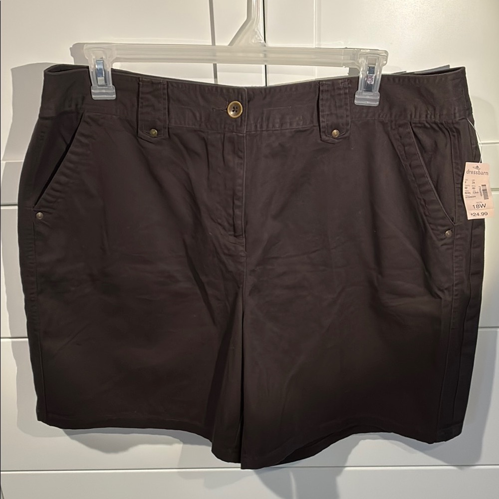 Dress barn shorts
Black  NWT
Size 18 W short woman